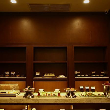 The Scarlett Boutique Hotel Хуе Екстериор снимка