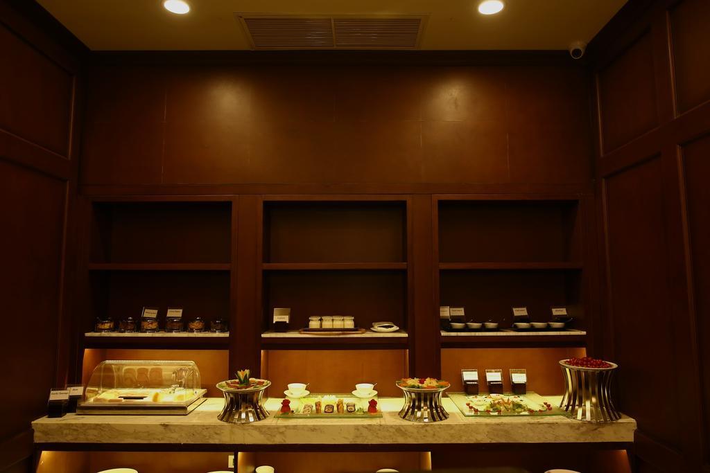 The Scarlett Boutique Hotel Хуе Екстериор снимка