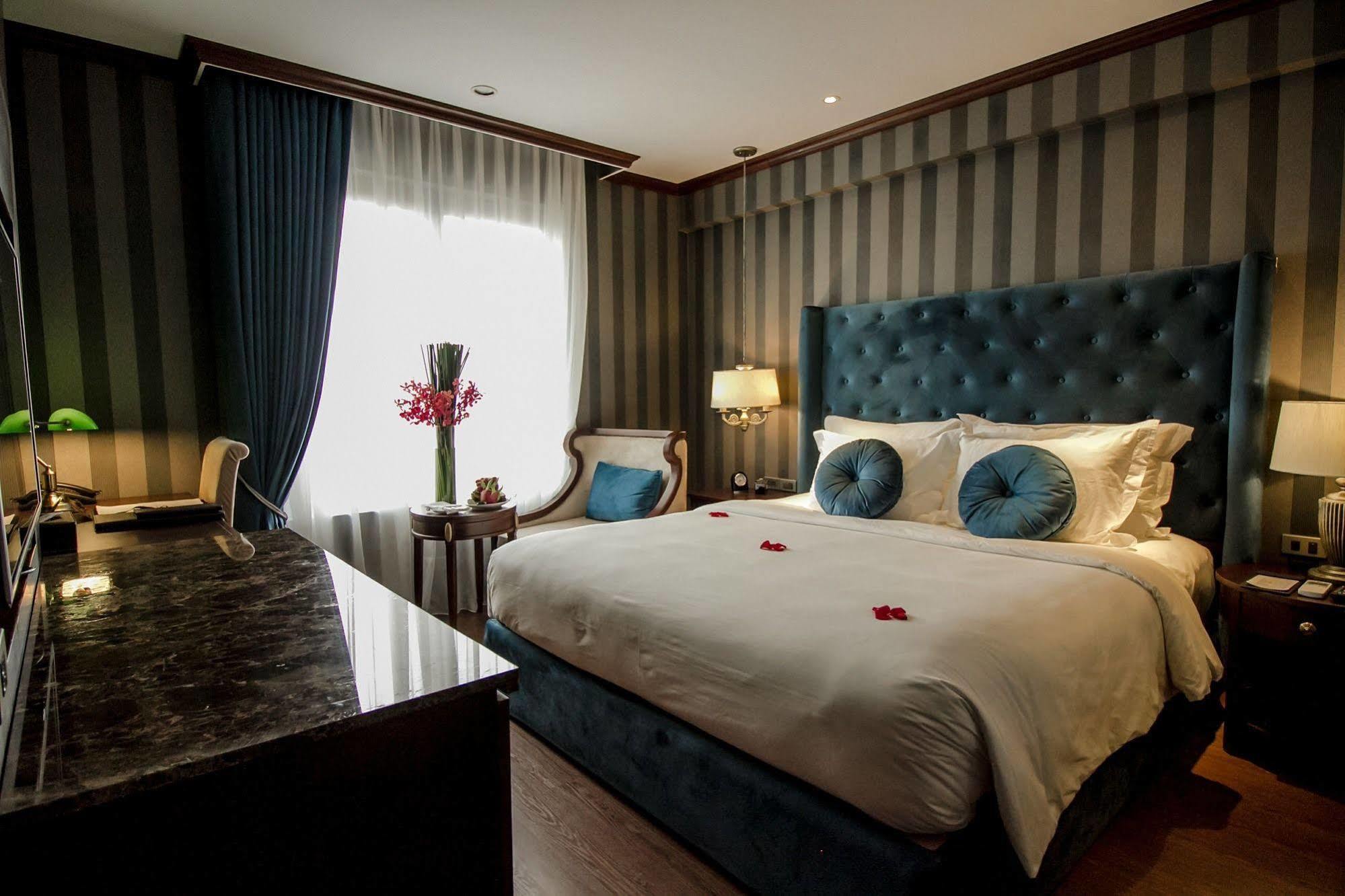 The Scarlett Boutique Hotel Хуе Екстериор снимка